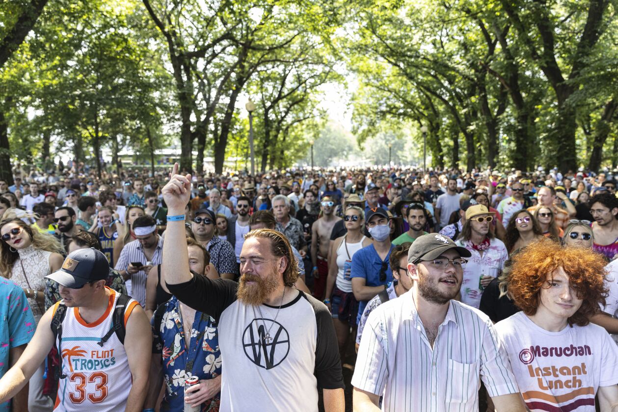 Fans gather to watch Neal Francis perform on day four of Lollapalooza in Grant Park.